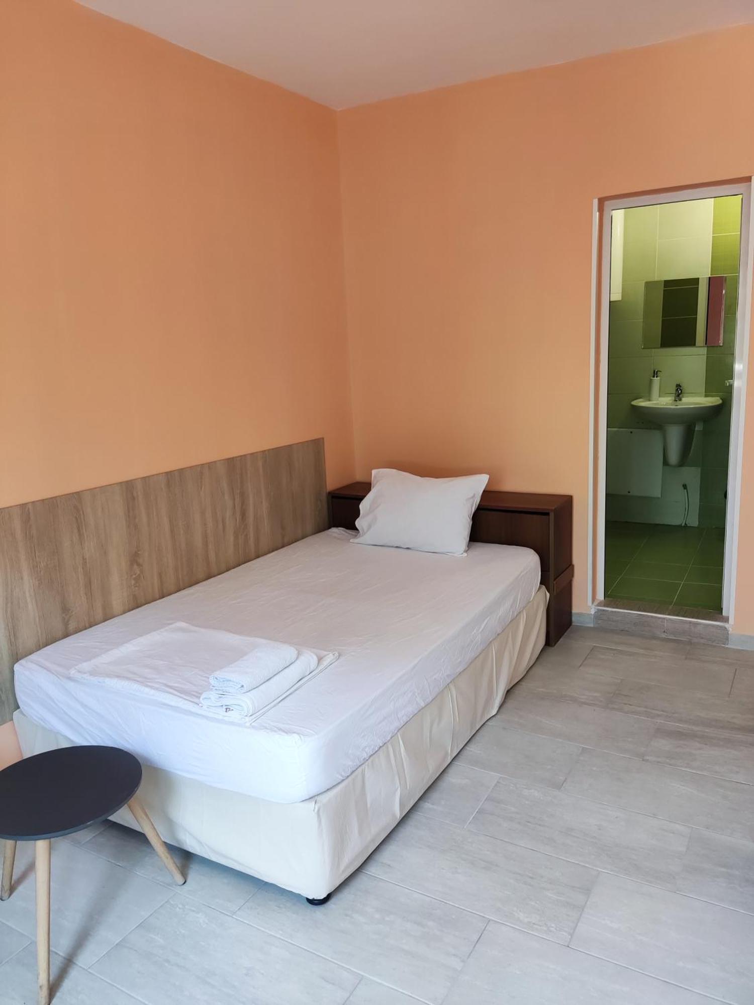 Pleven Rooms Exterior photo