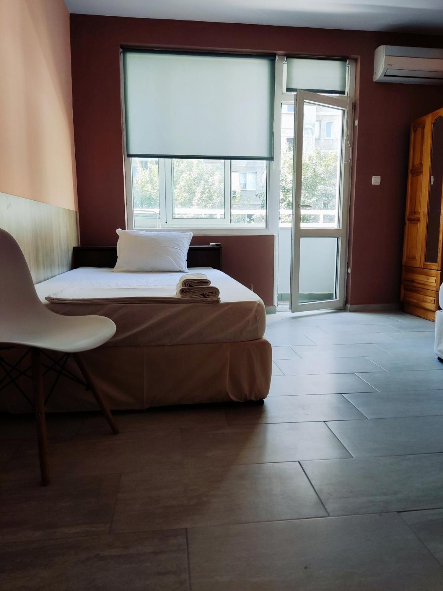 Pleven Rooms Exterior photo