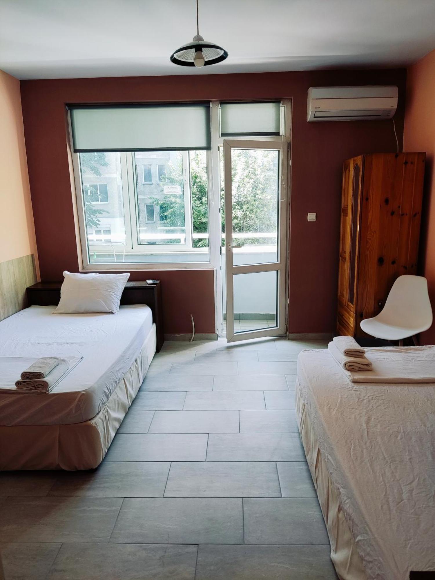Pleven Rooms Exterior photo