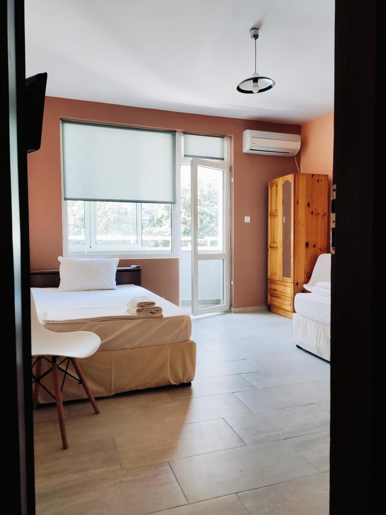 Pleven Rooms Exterior photo