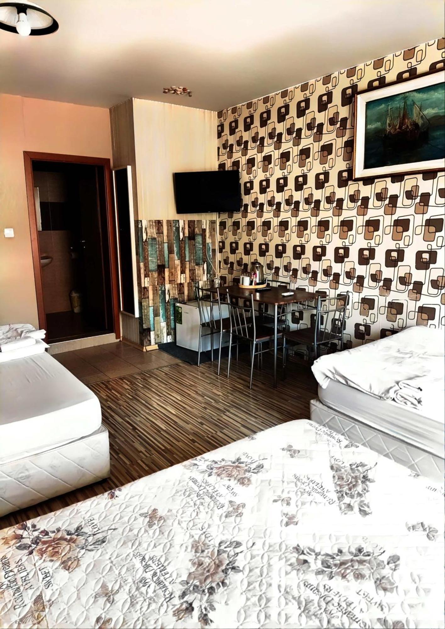 Pleven Rooms Exterior photo