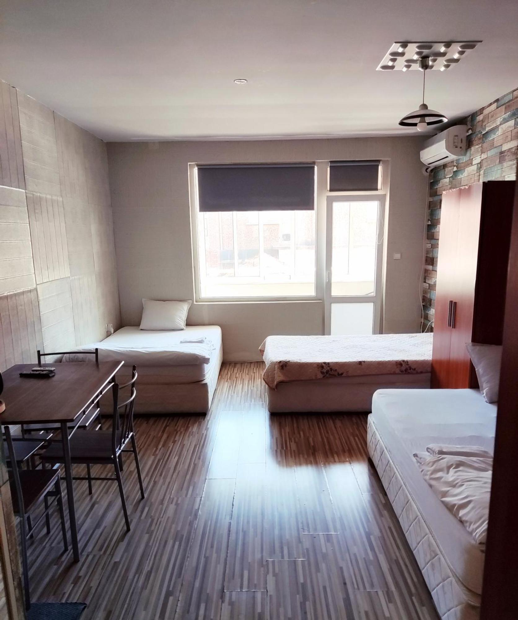 Pleven Rooms Exterior photo